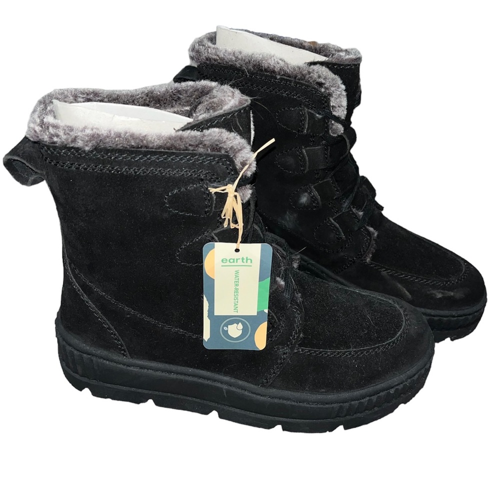 🎉HOST PICK x2🎉 Earth Water Resistant Boots With Fur